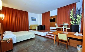 Bella Italia Palace Hotel