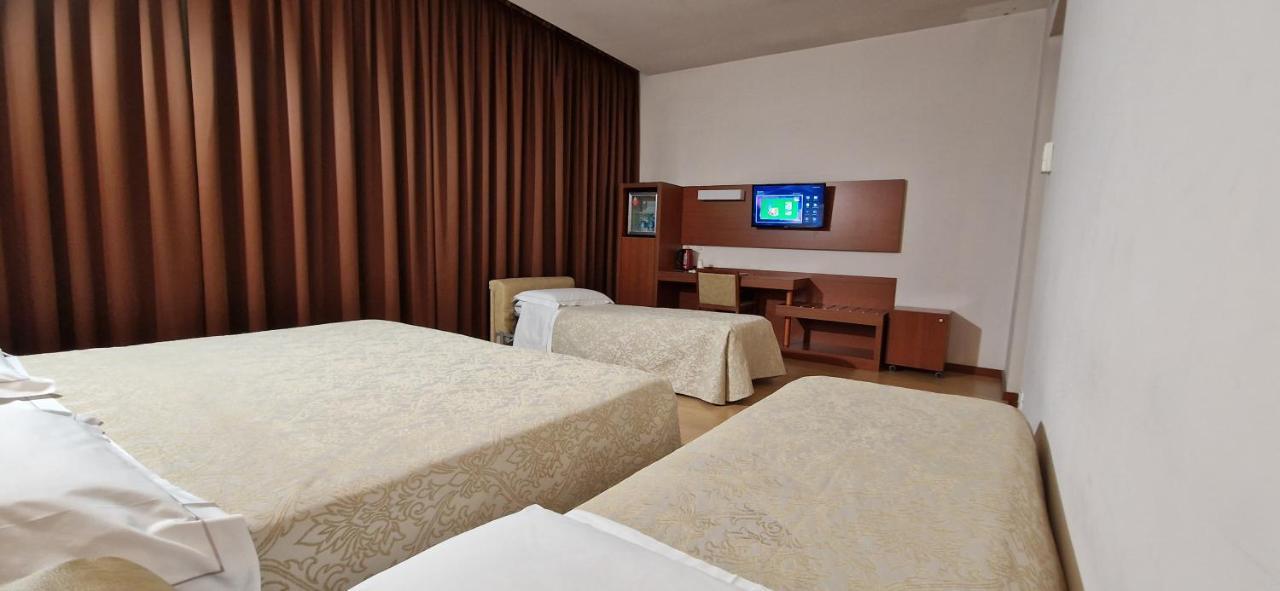 Bella Italia Palace Hotel Novare Extérieur photo