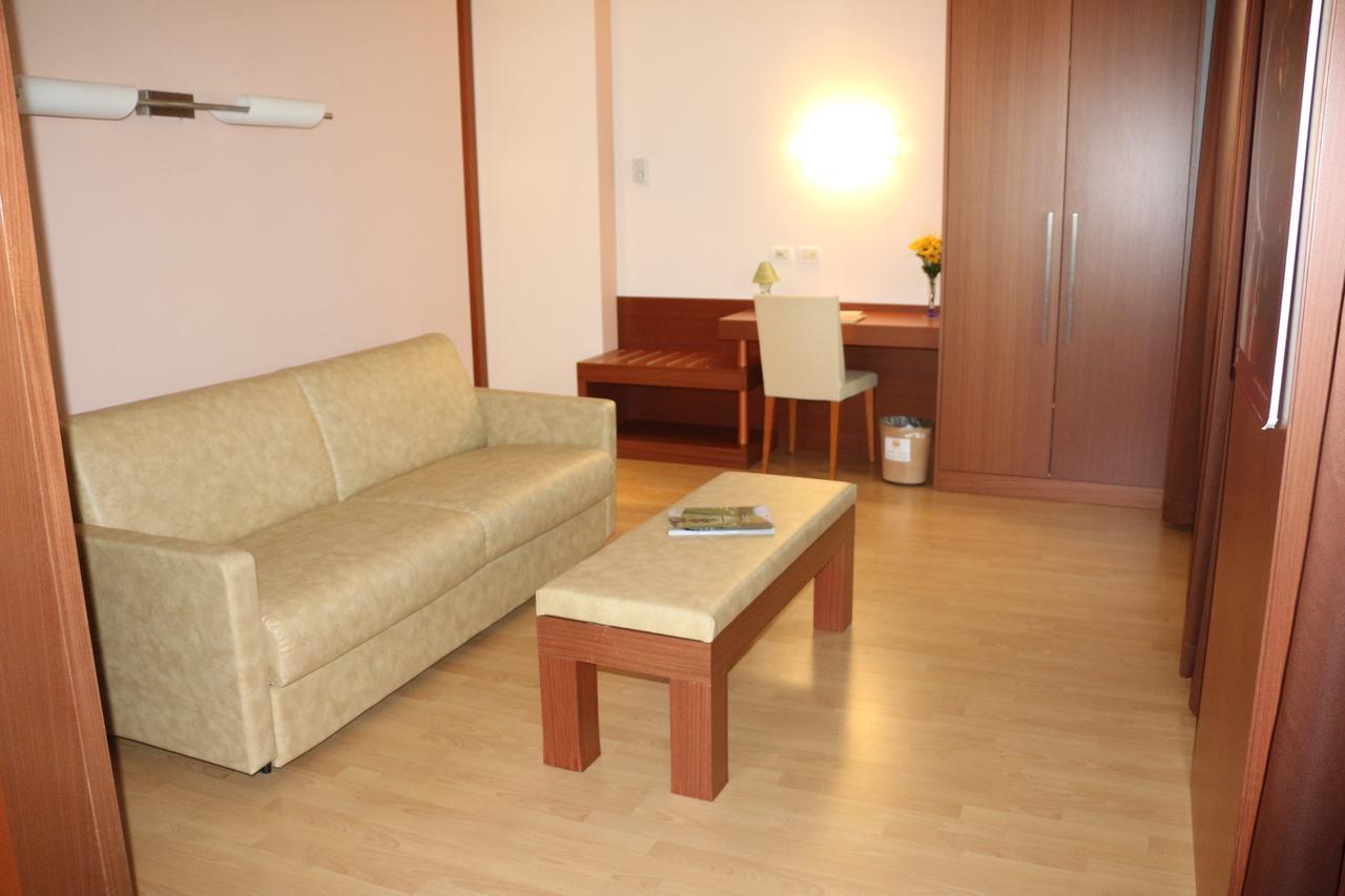 Bella Italia Palace Hotel Novare Extérieur photo